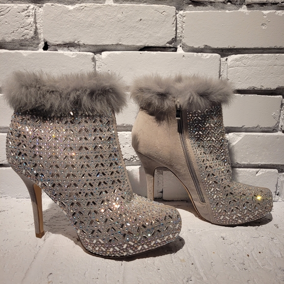 Lauren Lorraine Boots - Picture 2 of 3